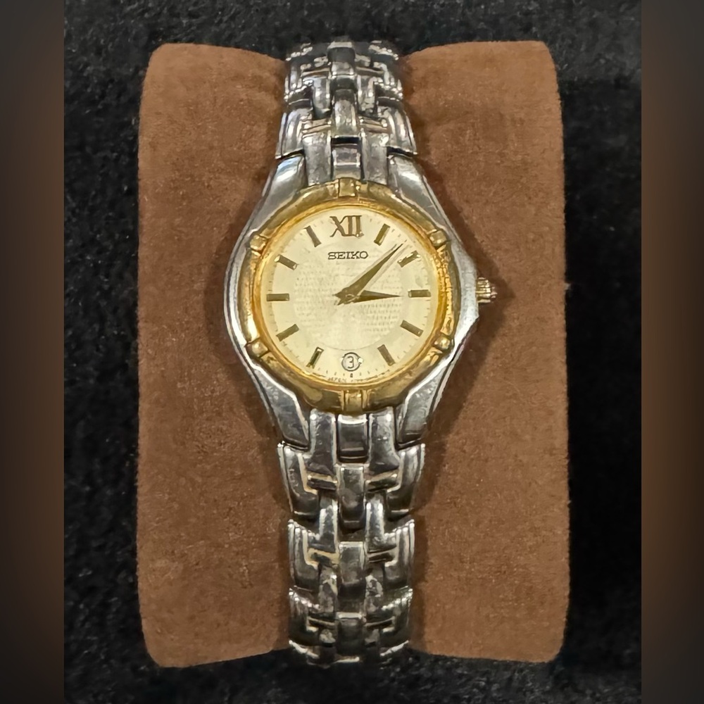 Vintage Seiko Two-Tone Watch - Picture 1 of 7